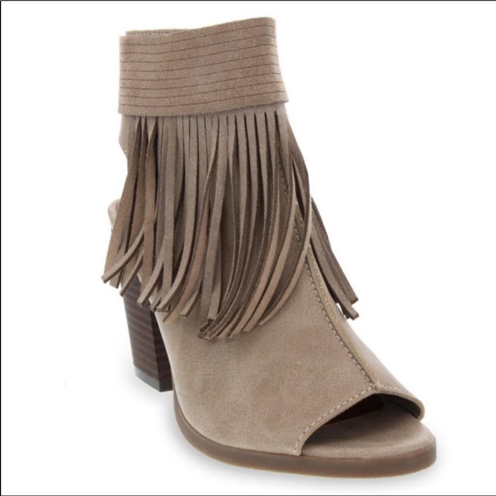 Sugar women’s’ Valera Heeled two band slide sandals